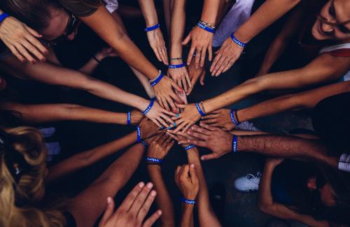 Hands in a group - unity