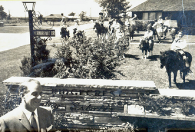 Black and white photo of Ridgecrest Neighborhood